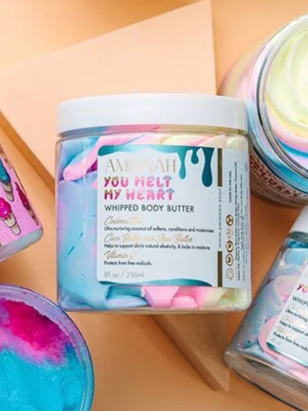Aminnah You Melt My Heart Whipped Body Butter — White & Pink